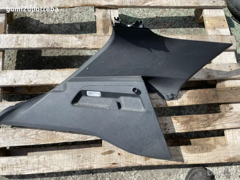 Кора Облицовка Багажник Ляво 10A867287B VW ID.3 E11 pro, снимка 1