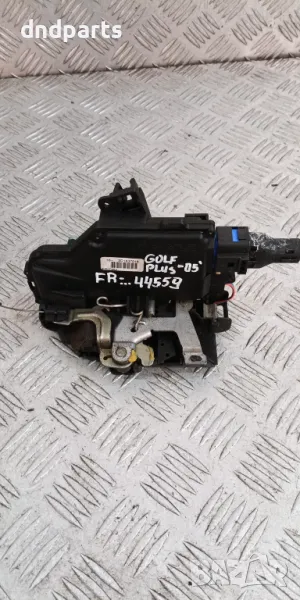 Брава врата VW Golf Plus 2.0TDI 16v 140hp 2005г.(предна дясна)	, снимка 1