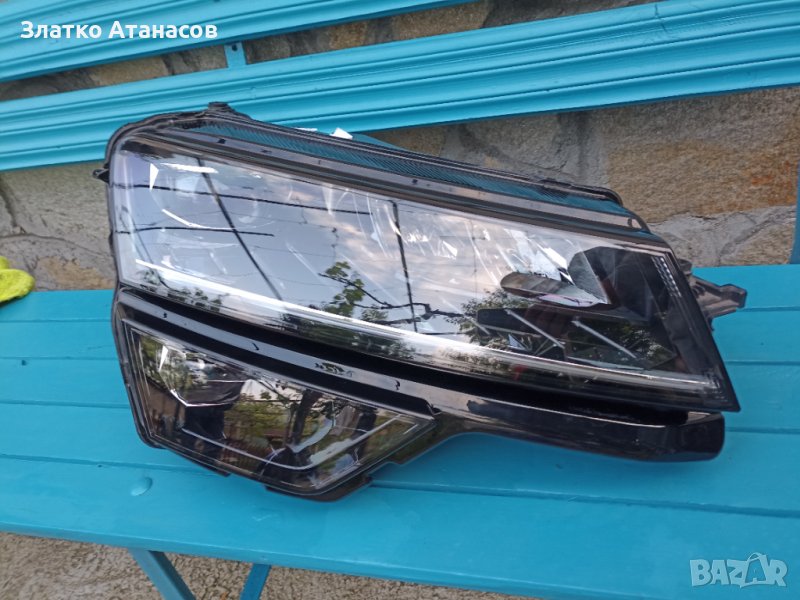 Преден десен фар шкода кодиак, снимка 1