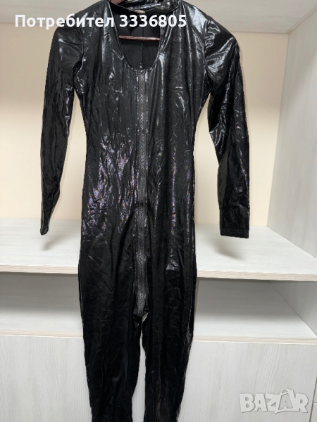 Латексов костюм , снимка 1