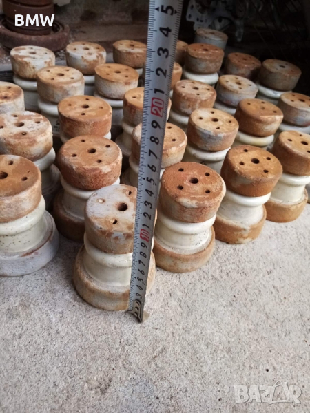 Изолатори, снимка 1