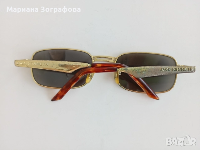 Очила - универсални, - Диоптрични +3.50 НОВИ, - и Ретро слънчеви очила, - калъфи и кърпички, снимка 16 - Слънчеви и диоптрични очила - 48777924