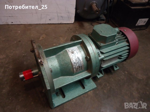 Мотор - редуктор 16 об/мин., снимка 2 - Електродвигатели - 40077636