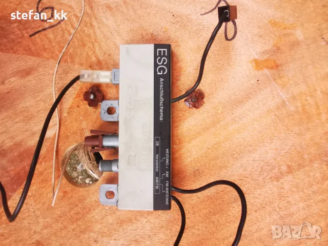 Усилвател за автомобилна антена , снимка 2 - Части - 50064532