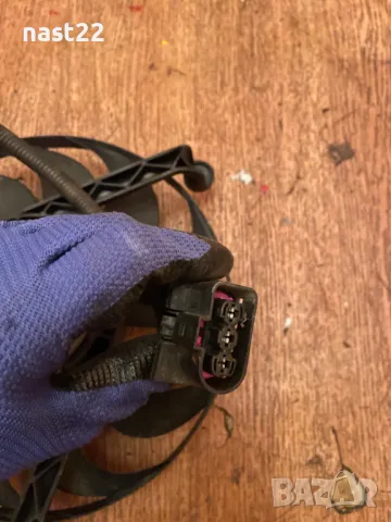 Перка-(малка) охлаждане за Volkswagen Golf IV 1.9 TDI, 110 к.с, снимка 2 - Части - 48222092