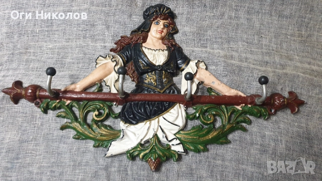 Метална винтидж закачалка