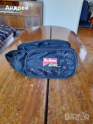 Стара чантичка за кръста Marlboro 
