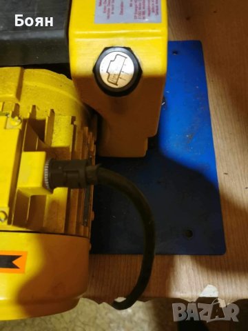 Вакуумна помпа, снимка 8 - Други машини и части - 41915334