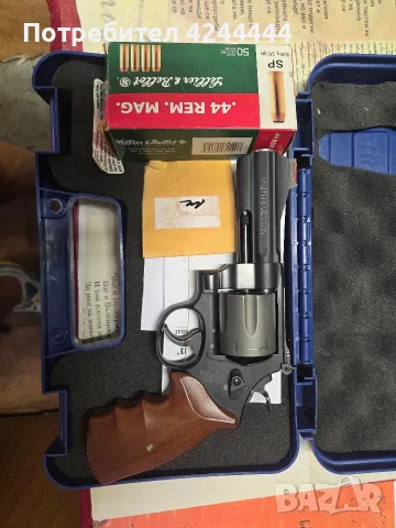 Smith Wesson револвер