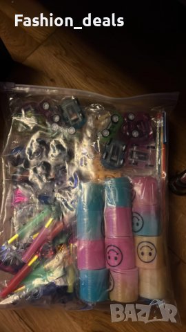 Нов комплект Сувенири за детско парти Подаръци за деца Играчки Гривни, снимка 8 - Други - 40186103