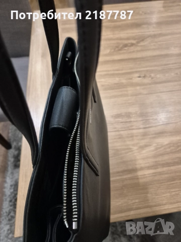 Дамска чанта, снимка 2 - Чанти - 52203719