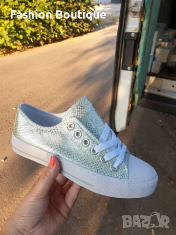 Италиански дамски кецове в бледо зелено сметана нишка, снимка 7 - Кецове - 51246145