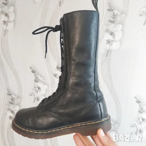 кожени ботуши DR MARTENS 9733 Leather 14-Eyelet  номер 38, снимка 10 - Дамски ботуши - 43300752