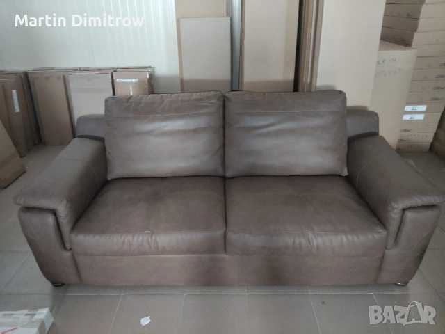 Кожен диван разтегателен 