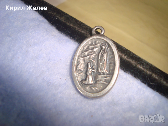 Св. БЕРНАДЕТ - ИТАЛИАНСКА ПОСРЕБРЕНА КАТОЛИЧЕСКА ИКОНКА - МЕДАЛЬОН ДВУСТРАНЕН 26309