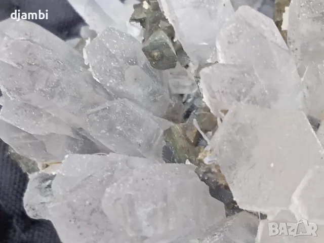 №210,Кварц,Сфалерит,Халкопирит,Кристали,Минерали,Мадан,, снимка 3 - Декорация за дома - 48832123