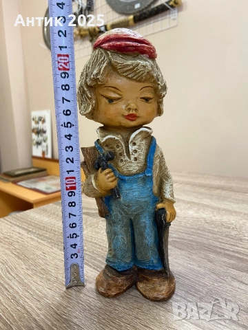 Винтирана декоративна статуетка на момче, снимка 3 - Антикварни и старинни предмети - 51482830