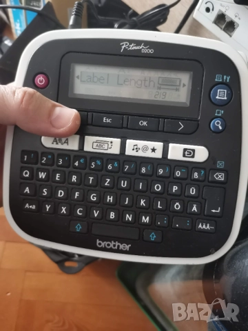 Етикетен принтер Brother P-Touch PT-D200, снимка 11 - Принтери, копири, скенери - 52114489