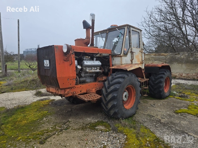 Продава се трактор Т 150