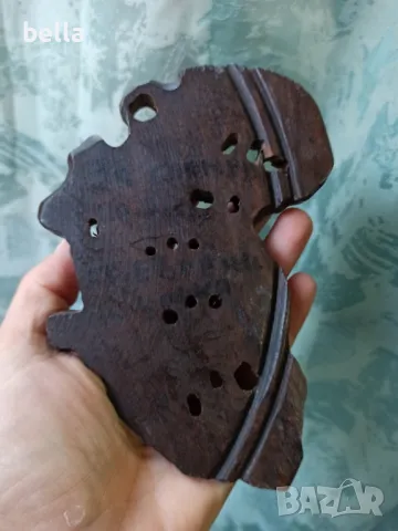 Ръчно изработена дървена плоча за стена с континент Африка и местни животни, снимка 2 - Антикварни и старинни предмети - 47511821