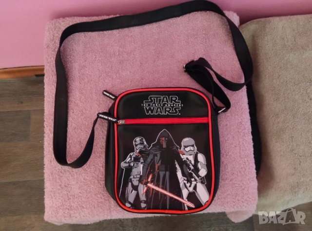 STAR WARS оригинална лицензирана чантичка за през рамо