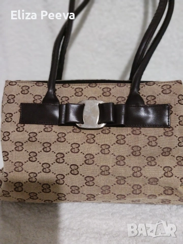 дамска чанта, снимка 2 - Чанти - 53479587