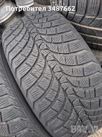 245 40 19 KUMHO 2бр зимни , снимка 3 - Гуми и джанти - 56220221