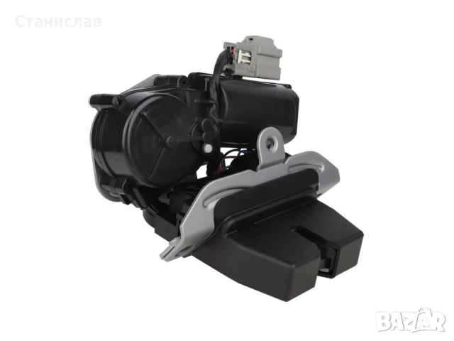 Брава за багажник за Ford Focus MK4