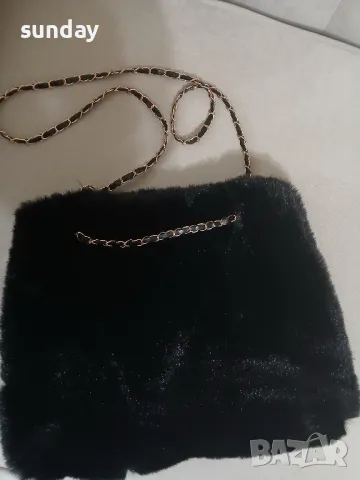 Налична пухкава чанта , снимка 3 - Чанти - 48770994