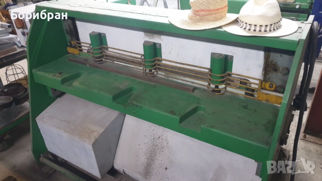 Гилотина 2.5х 1100мм, снимка 4 - Други машини и части - 51438219