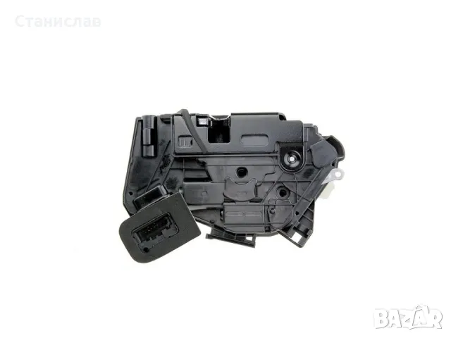  Skoda Fabia 3 Pre-Face Брава за предна дясна врата , снимка 4 - Части - 50376500