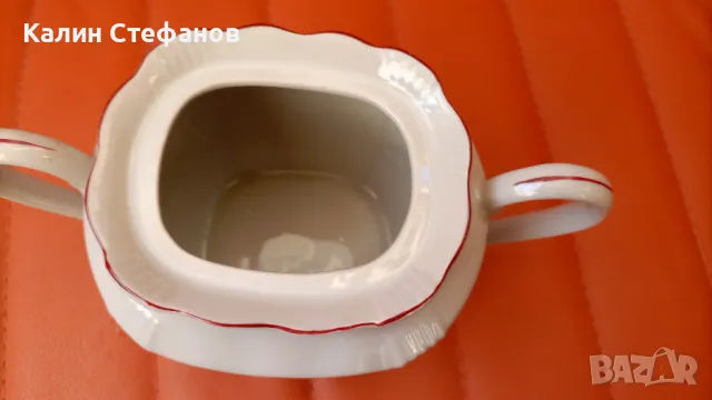 Българска порцеланова захарничка с капаче, снимка 4 - Прибори за хранене, готвене и сервиране - 48080981