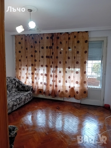 Продавам апартамент, снимка 15 - Апартаменти - 51630772