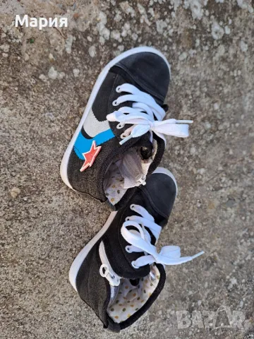 Детски кецове, снимка 2 - Детски гуменки - 47729090