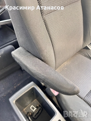 Подлакътник седалки ляв и десен за Тойота корола версо. 2004-2008г, снимка 7 - Части - 52423541