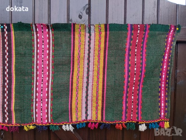 Стар ковьор , снимка 4 - Антикварни и старинни предмети - 39030154