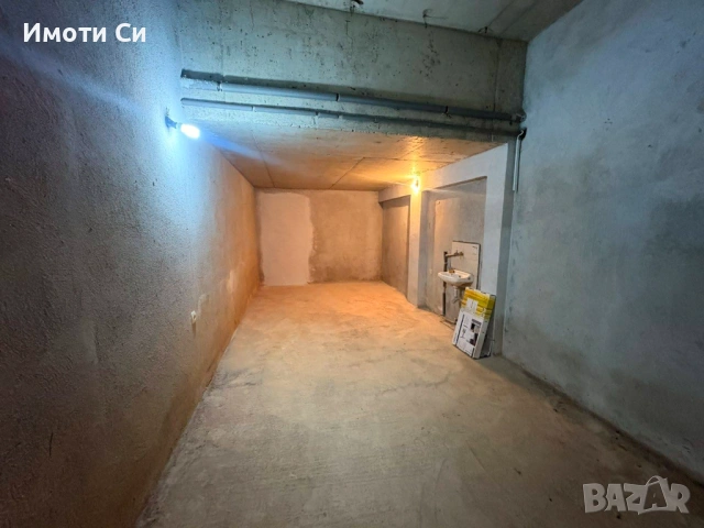 Гараж в кв.Железник, снимка 4 - Гаражи и паркоместа - 53765920