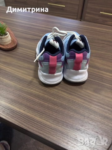 Дамски маратонки Hummel , снимка 2 - Маратонки - 52922826