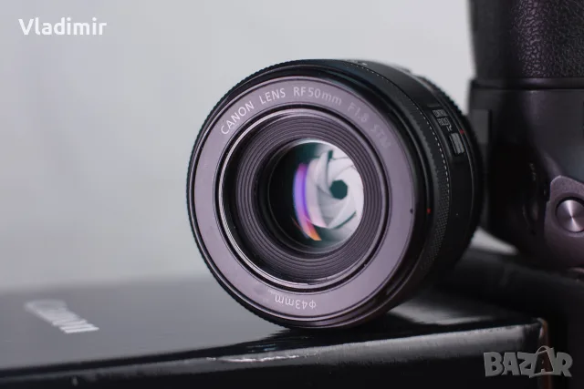 Canon EOS R + оригинален Battery Grip + 3 батерии + RF 50mm f/1.8, снимка 6 - Фотоапарати - 56324140