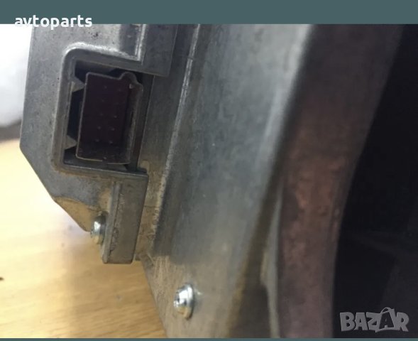 Bmw e70 монитор, снимка 3 - Части - 40619392