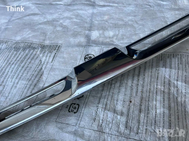 Mercedes GLS X167 предна лайсна, снимка 8 - Части - 51184634