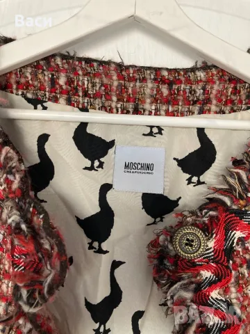 MOSCHINO оригинално палто, снимка 11 - Палта, манта - 48339960