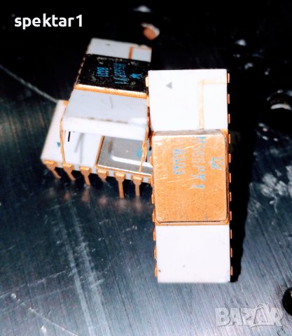 Руски чипове К565РУ1 микро схема динамична памет, снимка 1