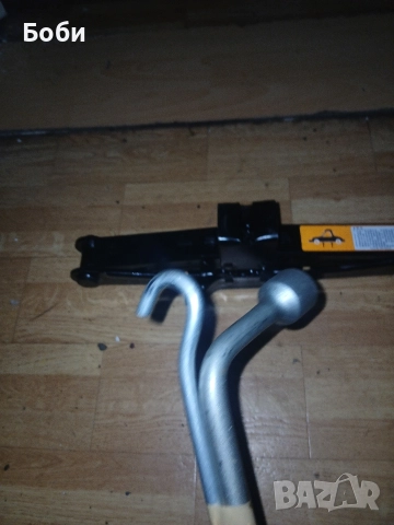 Оем крик Мазда СХ30 нов комплект, снимка 18 - Аксесоари и консумативи - 52647300