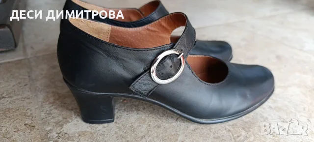 Скарпини - обувки за народни танци