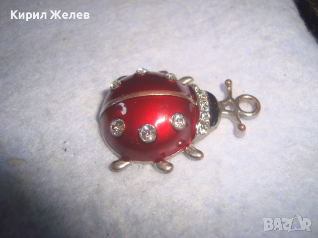 СИМПАТИЧНА КРАСИВА КАЛИНКА - АЛТ ФИГУРАЛНО МЕДАЛЬОНЧЕ с ЦИРКОНИ и ЕМАЙ ЛАК 17556 , снимка 5 - Колиета, медальони, синджири - 36365685