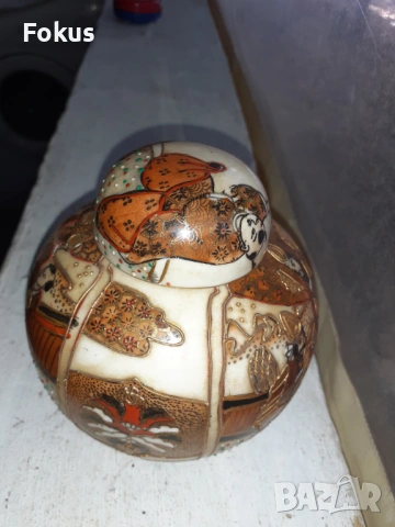 Стара колекционерска ваза буркан Сатцума satsuma порцелан, снимка 2 - Антикварни и старинни предмети - 53456766