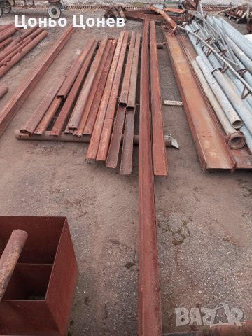 Продавам Студено огънати П-профили 6.80 м.  за метална конструкция 