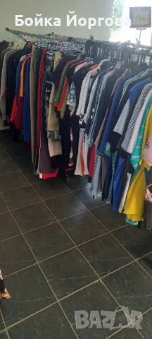 Продавам дрехи втора употреба. , снимка 2 - Стелажи и щандове - 48041273