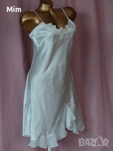 Бял сатенен халат, нощница и топ с шорти, снимка 7 - Нощници - 53472775